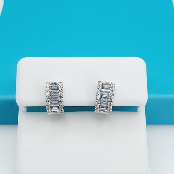 "925 Sterling Silver CZ Beautiful Earrings for Women, 1USPAR4264 - Picture 7 of 11